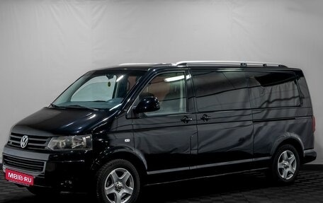 Volkswagen Caravelle T5, 2011 год, 1 899 000 рублей, 2 фотография