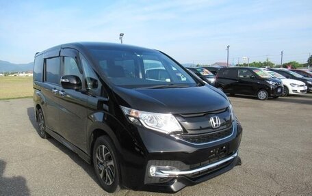 Honda Stepwgn IV, 2016 год, 1 500 000 рублей, 2 фотография