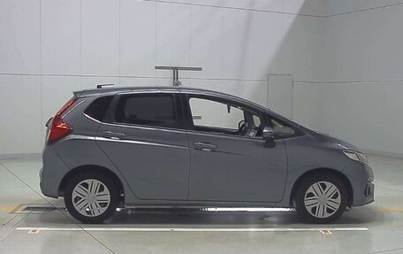 Honda Fit III, 2019 год, 1 070 000 рублей, 4 фотография