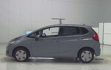 Honda Fit III, 2019 год, 1 070 000 рублей, 10 фотография