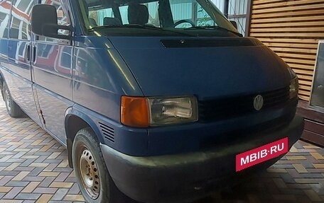 Volkswagen Transporter T4, 2002 год, 735 000 рублей, 1 фотография