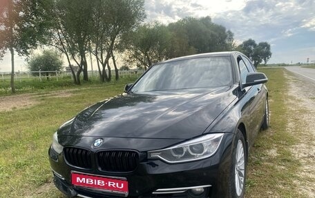 BMW 3 серия, 2013 год, 1 950 000 рублей, 1 фотография