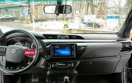 Toyota Hilux VIII, 2018 год, 4 500 000 рублей, 20 фотография