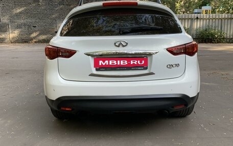 Infiniti QX70, 2014 год, 2 700 000 рублей, 2 фотография