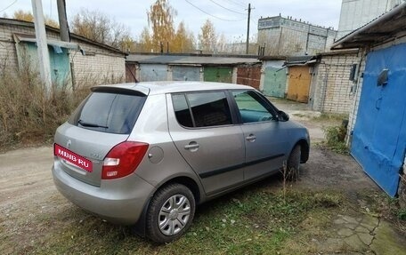 Skoda Fabia II, 2012 год, 700 000 рублей, 2 фотография