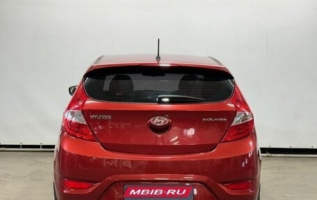 Hyundai Solaris II рестайлинг, 2012 год, 950 000 рублей, 6 фотография