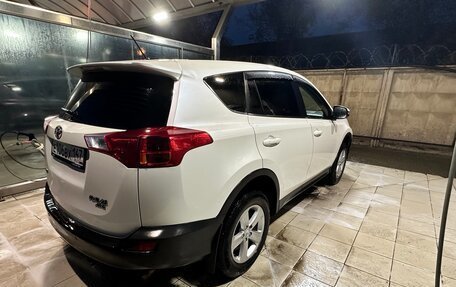 Toyota RAV4, 2013 год, 1 669 000 рублей, 5 фотография