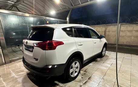 Toyota RAV4, 2013 год, 1 669 000 рублей, 8 фотография