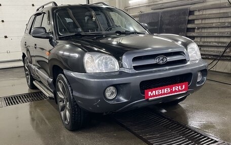 Hyundai Santa Fe III рестайлинг, 2004 год, 700 000 рублей, 2 фотография