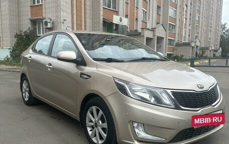 KIA Rio III рестайлинг, 2013 год, 1 006 000 рублей, 2 фотография