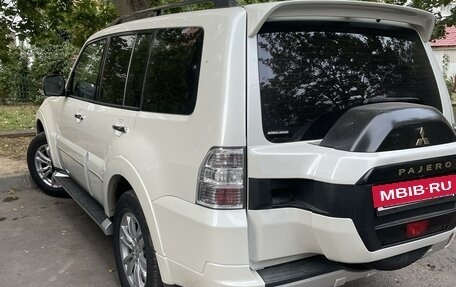 Mitsubishi Pajero IV, 2019 год, 3 750 000 рублей, 2 фотография