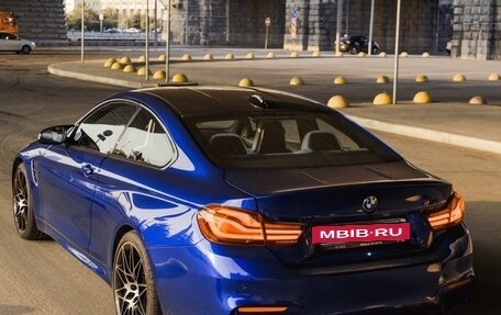 BMW M4, 2019 год, 6 150 000 рублей, 2 фотография