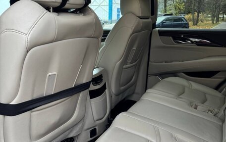 Cadillac Escalade IV, 2015 год, 5 500 000 рублей, 14 фотография