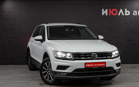 Volkswagen Tiguan II, 2019 год, 3 240 000 рублей, 3 фотография