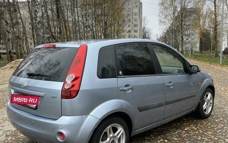 Ford Fiesta, 2006 год, 600 000 рублей, 4 фотография