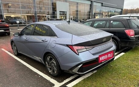 Hyundai Elantra, 2023 год, 2 247 000 рублей, 2 фотография