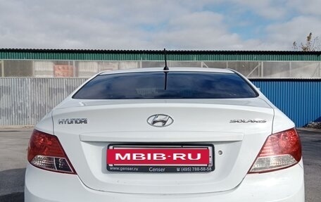 Hyundai Solaris II рестайлинг, 2012 год, 900 000 рублей, 8 фотография