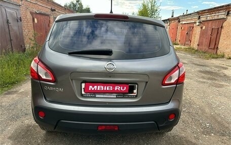 Nissan Qashqai, 2011 год, 985 000 рублей, 8 фотография