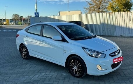 Hyundai Solaris II рестайлинг, 2011 год, 710 000 рублей, 2 фотография