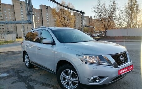 Nissan Pathfinder, 2015 год, 2 160 000 рублей, 7 фотография