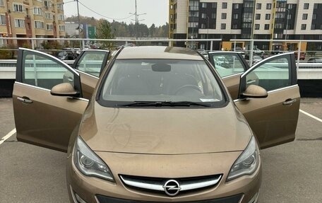 Opel Astra J, 2013 год, 850 000 рублей, 10 фотография