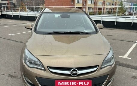 Opel Astra J, 2013 год, 850 000 рублей, 14 фотография