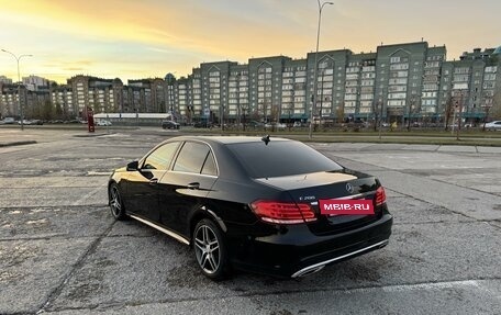 Mercedes-Benz E-Класс, 2015 год, 1 780 000 рублей, 6 фотография