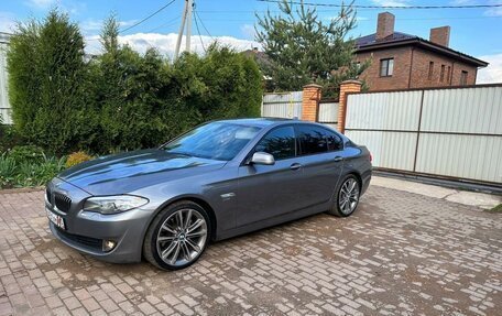 BMW 5 серия, 2012 год, 1 890 000 рублей, 6 фотография