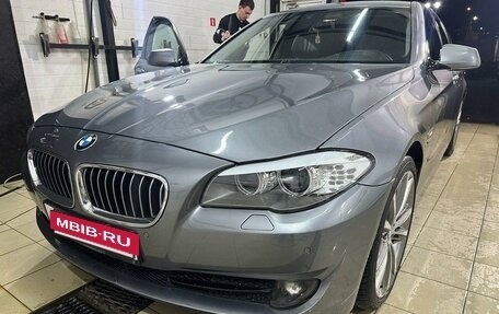 BMW 5 серия, 2012 год, 1 890 000 рублей, 4 фотография