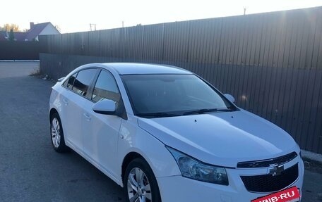 Chevrolet Cruze II, 2012 год, 500 000 рублей, 2 фотография