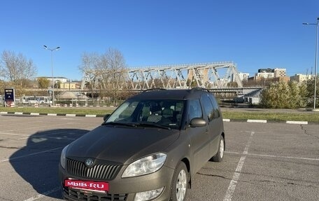 Skoda Roomster, 2012 год, 1 350 000 рублей, 2 фотография