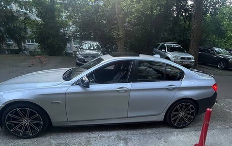 BMW 5 серия, 2011 год, 2 600 000 рублей, 8 фотография