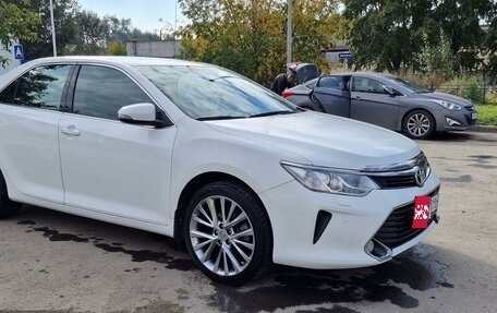 Toyota Camry, 2016 год, 2 400 000 рублей, 3 фотография