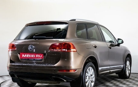 Volkswagen Touareg III, 2012 год, 2 099 000 рублей, 5 фотография