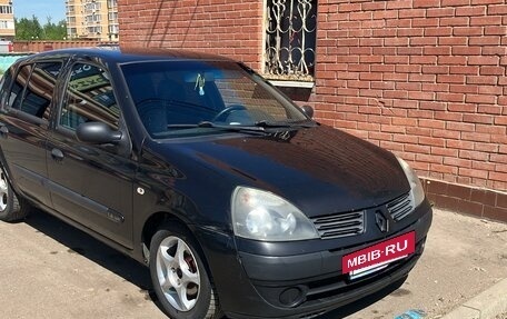 Renault Clio III, 2004 год, 430 000 рублей, 2 фотография