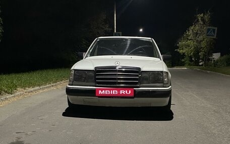 Mercedes-Benz W124, 1986 год, 389 000 рублей, 10 фотография