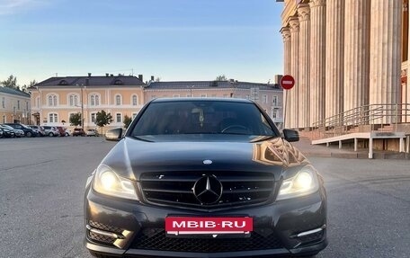 Mercedes-Benz C-Класс, 2012 год, 1 500 000 рублей, 4 фотография