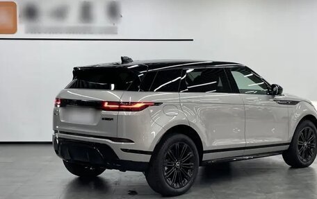 Land Rover Range Rover Evoque II, 2024 год, 5 700 000 рублей, 3 фотография