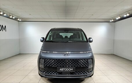 Hyundai Staria, 2023 год, 6 250 000 рублей, 3 фотография