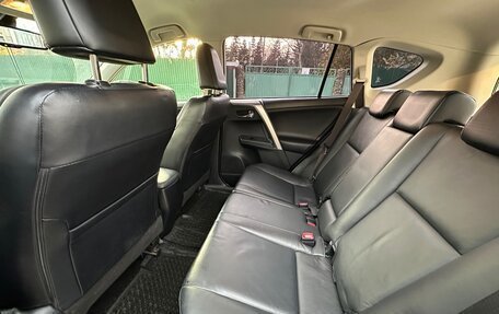 Toyota RAV4, 2013 год, 2 200 000 рублей, 11 фотография