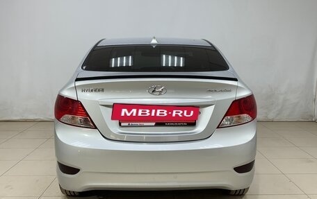 Hyundai Solaris II рестайлинг, 2012 год, 745 000 рублей, 5 фотография