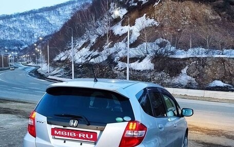 Honda Fit III, 2012 год, 910 000 рублей, 6 фотография