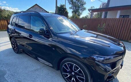 BMW X7, 2022 год, 15 500 000 рублей, 2 фотография