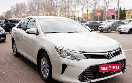 Toyota Camry, 2016 год, 2 400 000 рублей, 7 фотография