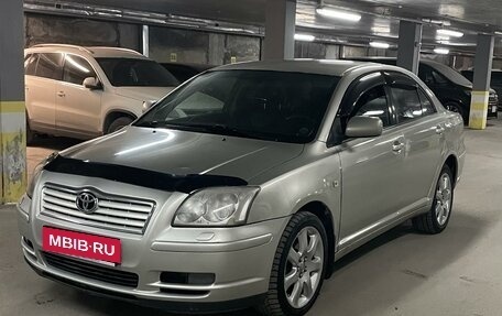 Toyota Avensis III рестайлинг, 2006 год, 815 000 рублей, 1 фотография