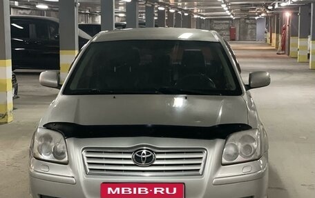 Toyota Avensis III рестайлинг, 2006 год, 815 000 рублей, 2 фотография