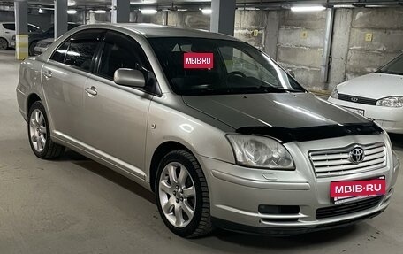 Toyota Avensis III рестайлинг, 2006 год, 815 000 рублей, 3 фотография