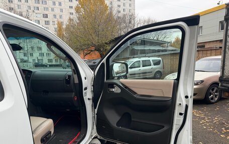 Nissan Pathfinder, 2012 год, 1 250 000 рублей, 9 фотография