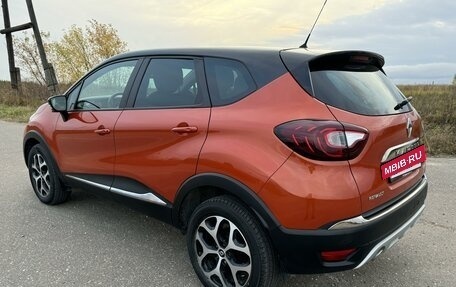 Renault Kaptur I рестайлинг, 2017 год, 1 570 000 рублей, 6 фотография