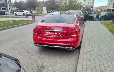 Mercedes-Benz E-Класс, 2013 год, 1 900 000 рублей, 3 фотография